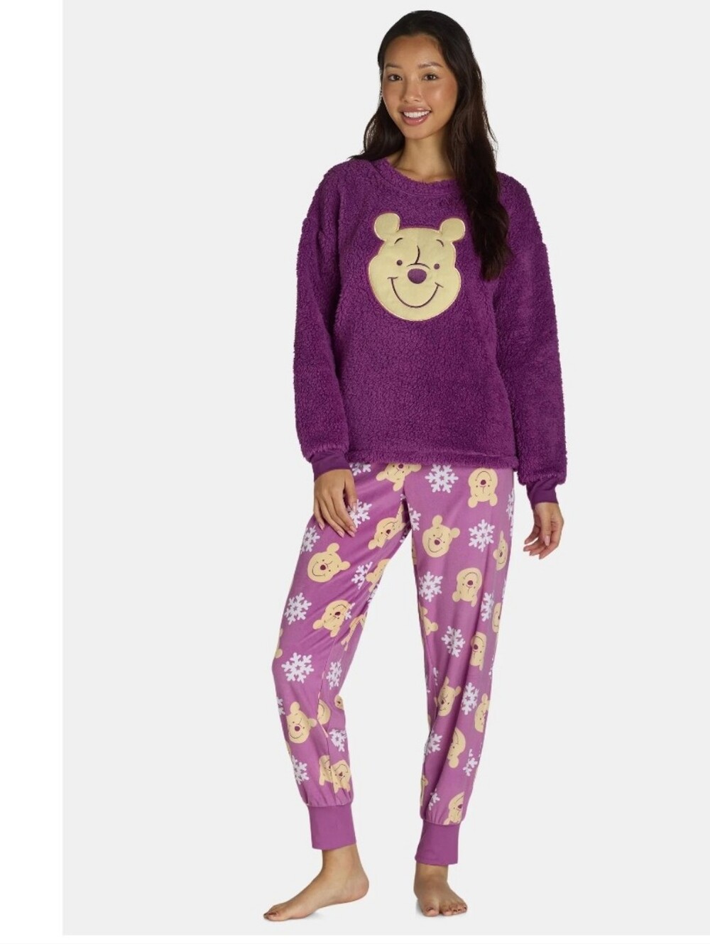 Disney Women's winnie the pooh pajama set size Xl (16-18)